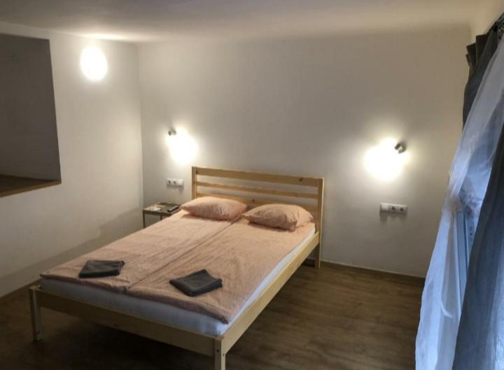 ブダペストApartman Vorosmartyアパートメント エクステリア 写真