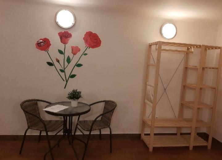 ブダペストApartman Vorosmartyアパートメント エクステリア 写真