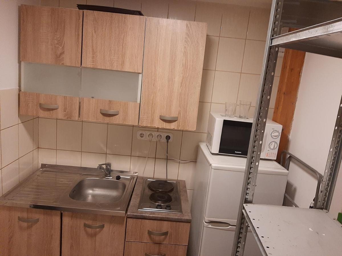 ブダペストApartman Vorosmartyアパートメント エクステリア 写真